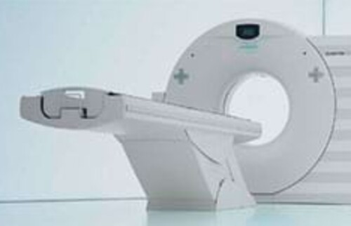 Ein Computertomograph.